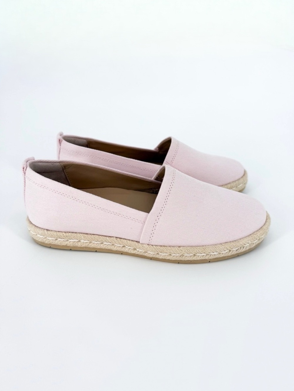 Abeo Isle Slip On Shoes in Pink Like New Size 7
